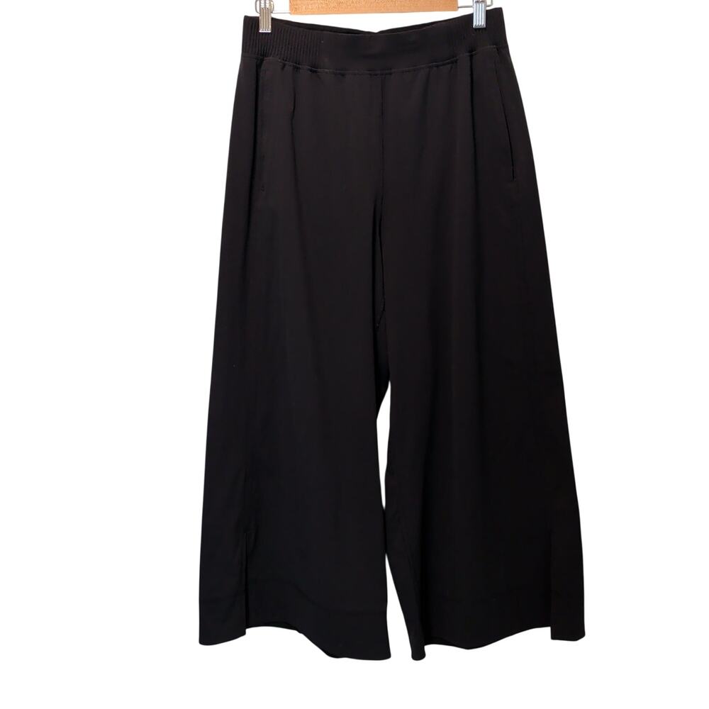 Lululemon Sz M Stretch Woven Wide Leg High Rise Crop Athletic Pants Black